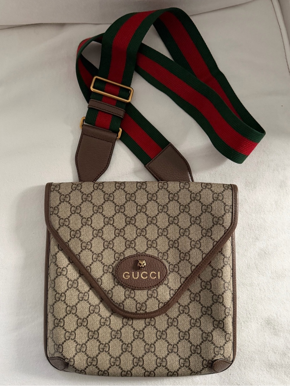 Vintage Gucci GG Supreme Neo Messenger Bag